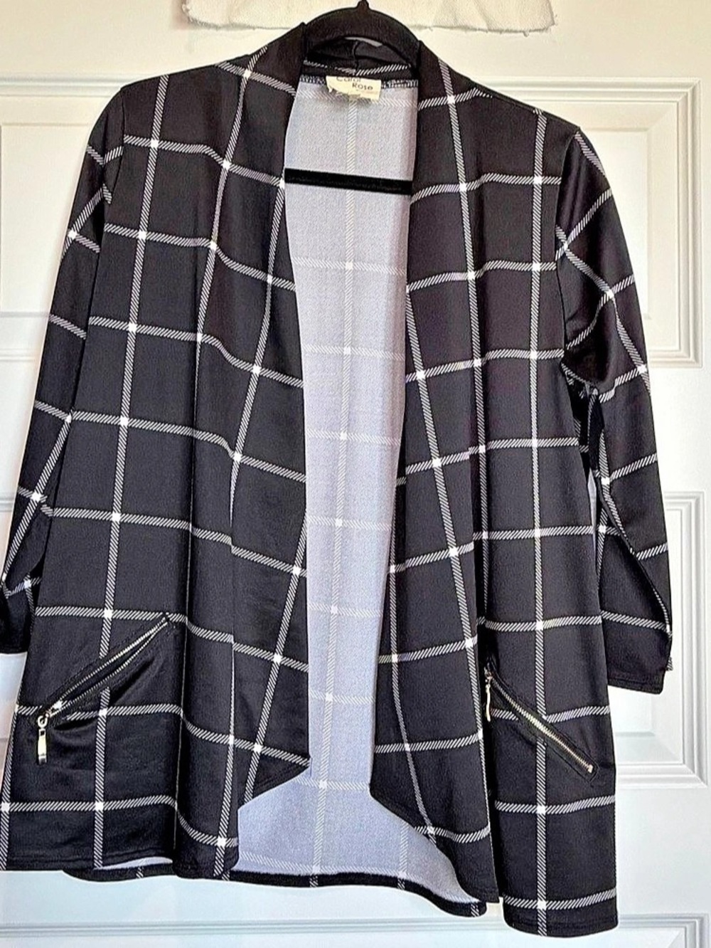 Carol Rose Women’s M Black White Plaid Blazer Jacket Stretch Zip Pockets 1151